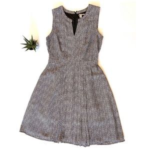 { Halogen } Split Neck Pleated Dress Sz 4